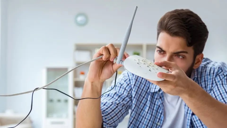 Man due to weak internet reception